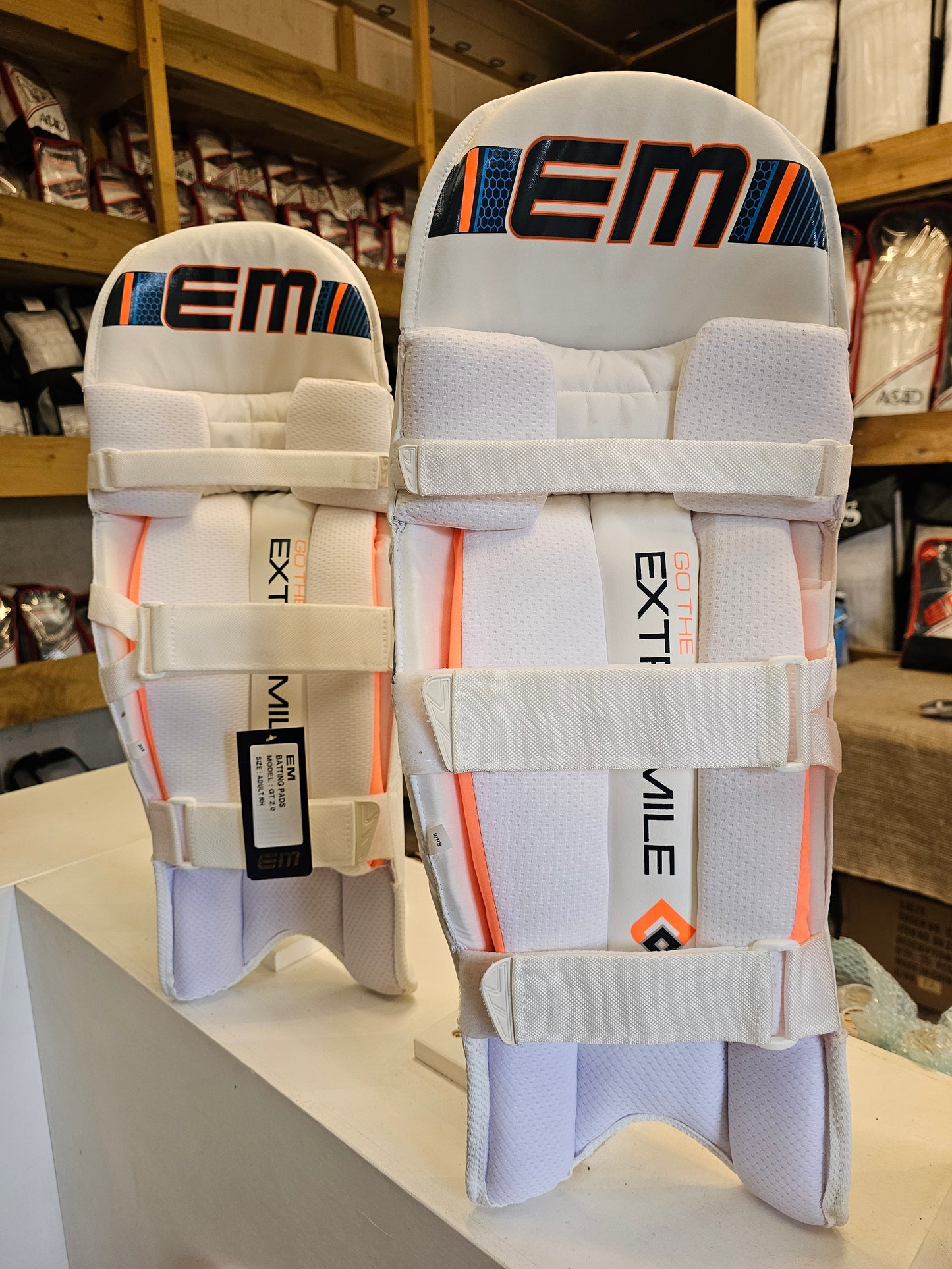 EM GT2.0 Orange Batting Pads Small Adult Right Hand