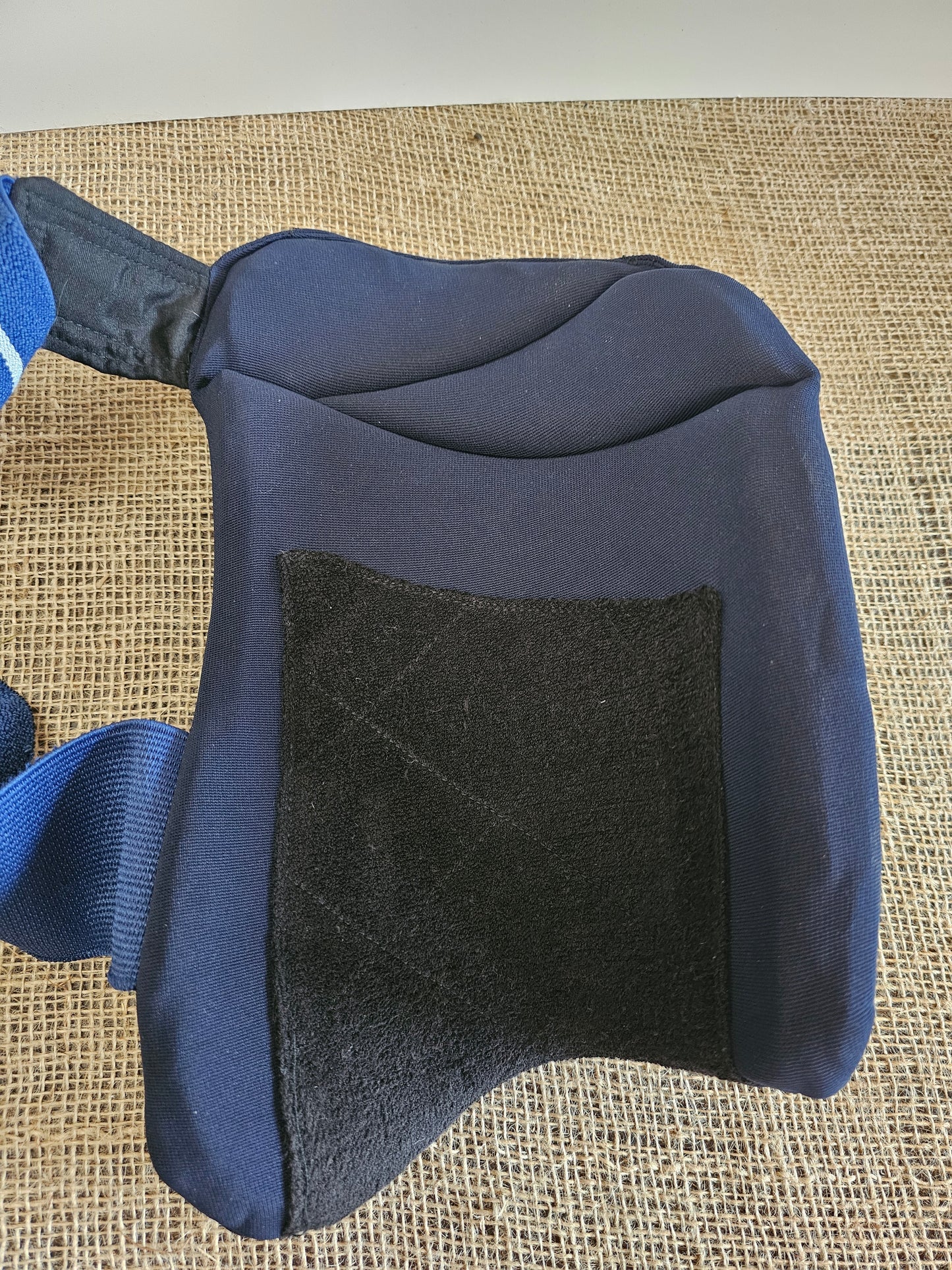 EM Thigh Guard - Flex Pro 2.0 Adult Right Hand