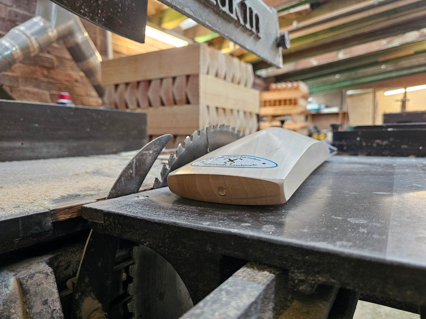 Salix AIR - Select, Weight Range 2lb 8 Ounces, Short Handle