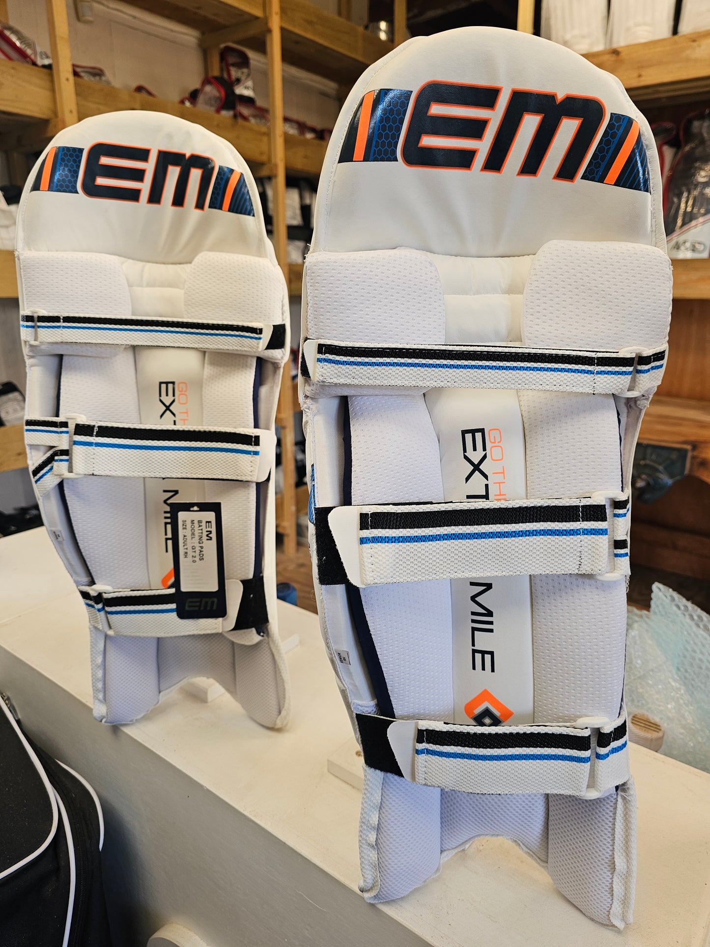 EM GT2.0 Blue Batting Adult Right Hand