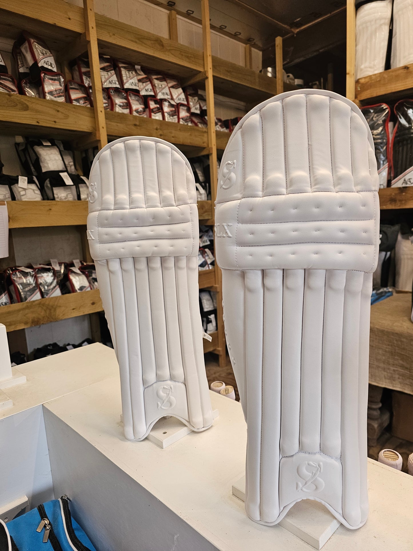 Salix SLX Batting Pads- Boys, Left Handed