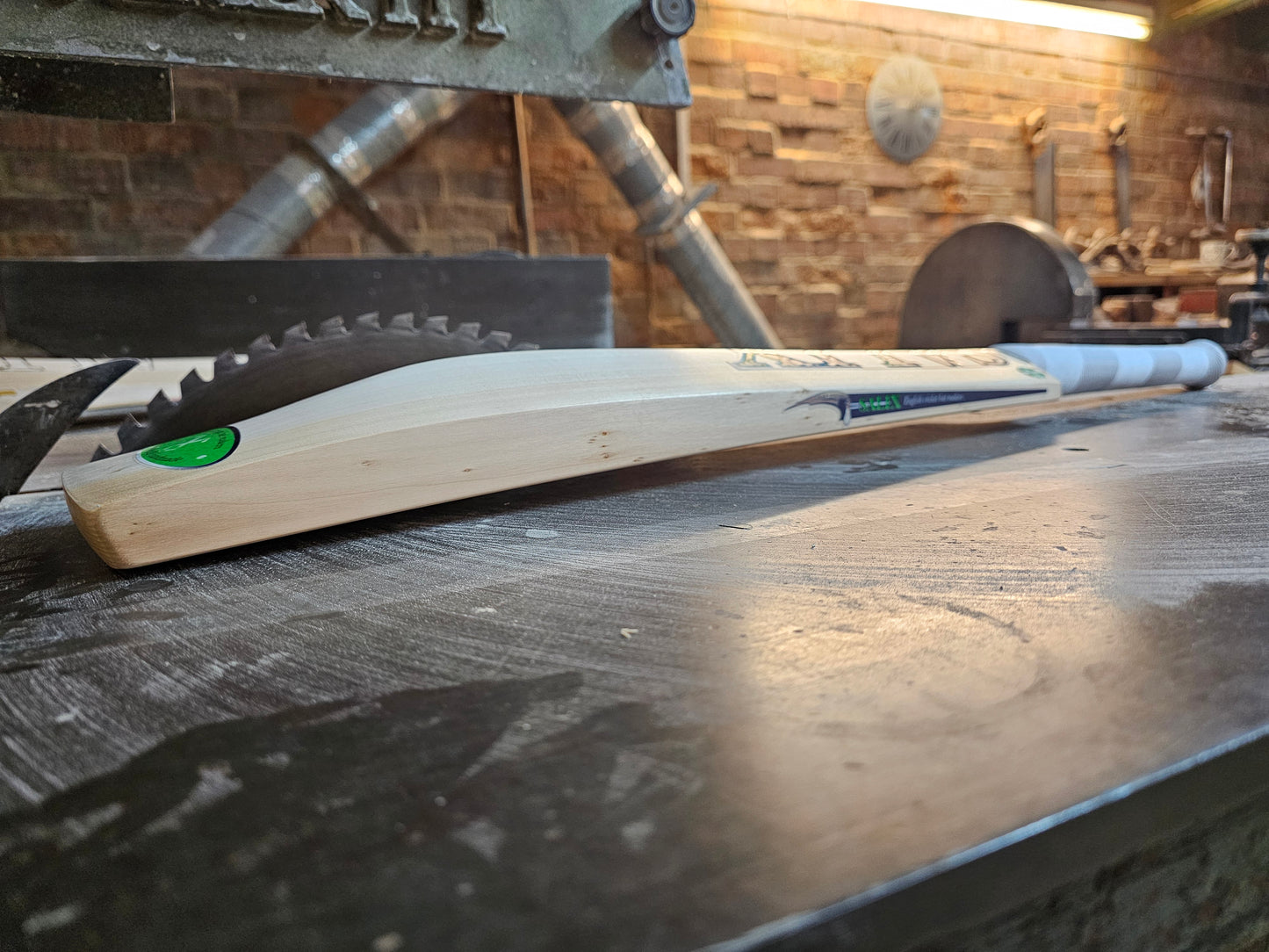 Salix AJK - Weight Range 1lb 15 Ounces, Size 5