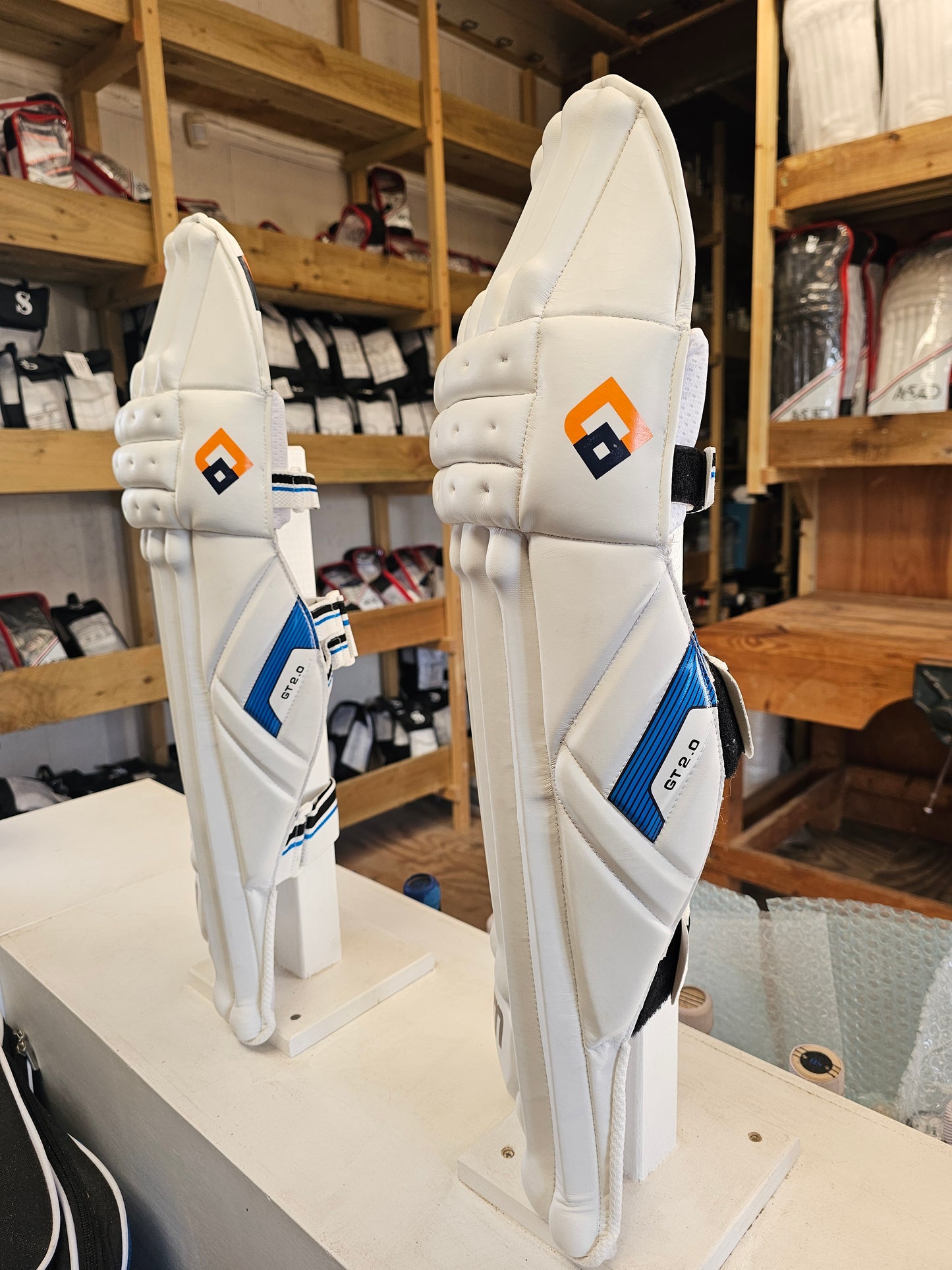 EM GT2.0 Blue Batting Adult Right Hand
