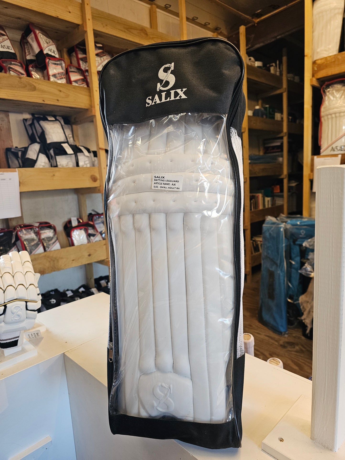 Salix AJK Batting Pads - Small Adult, Right Handed