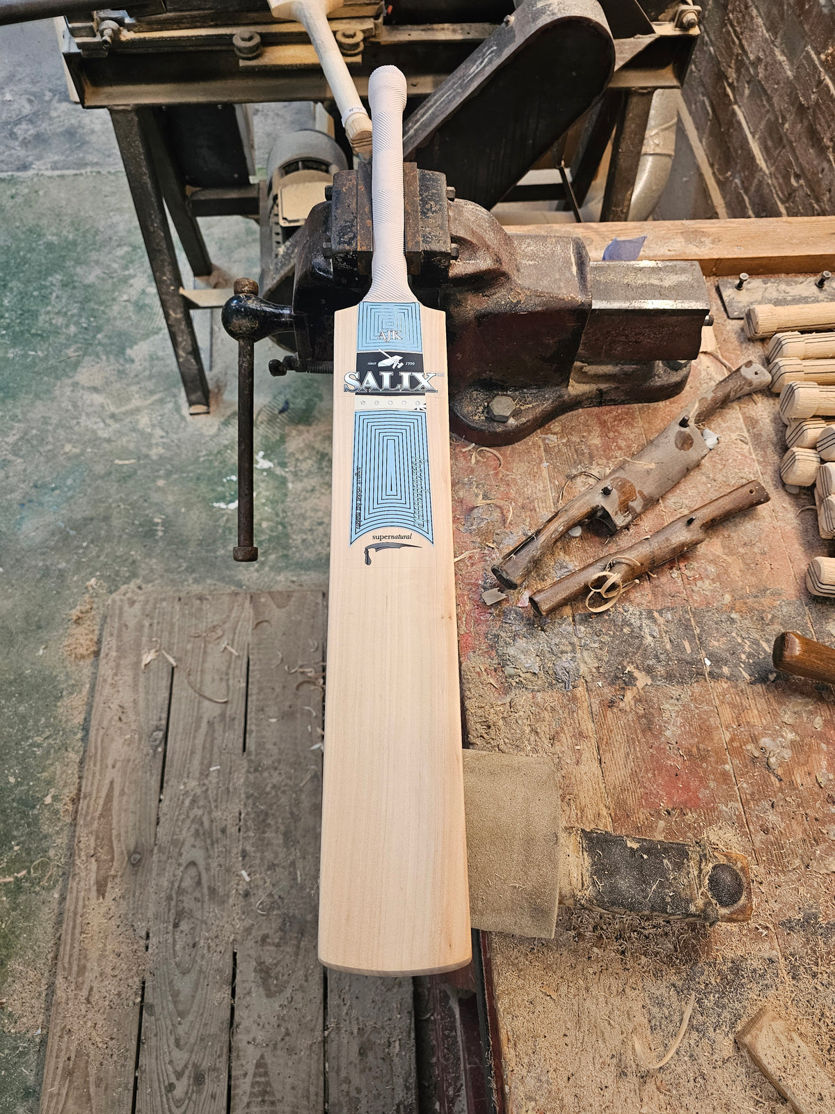 Kashmir Salix , Weight 1lb 8.7oz, Size 4