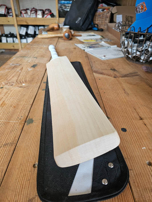 (Unlabelled) Salix Semi Flat Face 2.12lb