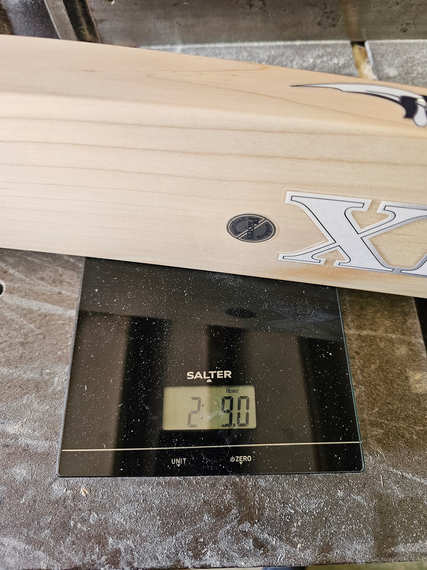Salix AMP - Players, WR 2lb 9 Ounces,SH