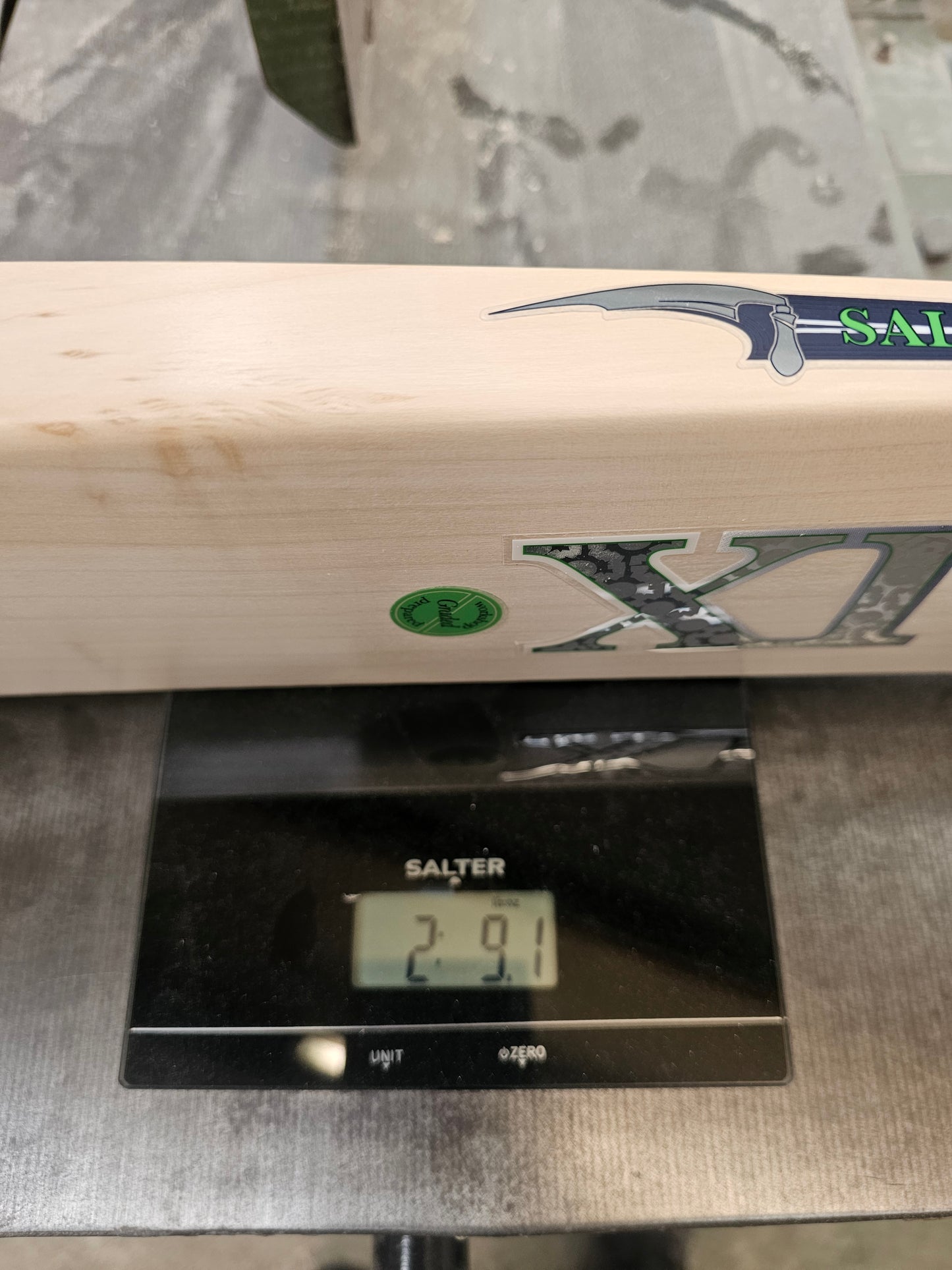 Salix AJK- Graded, 2lb 9.1oz, SH