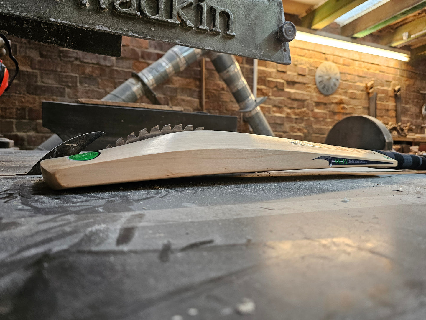 Salix AJK - Graded, Weight Range 2lb 8 Ounces, Short Handle