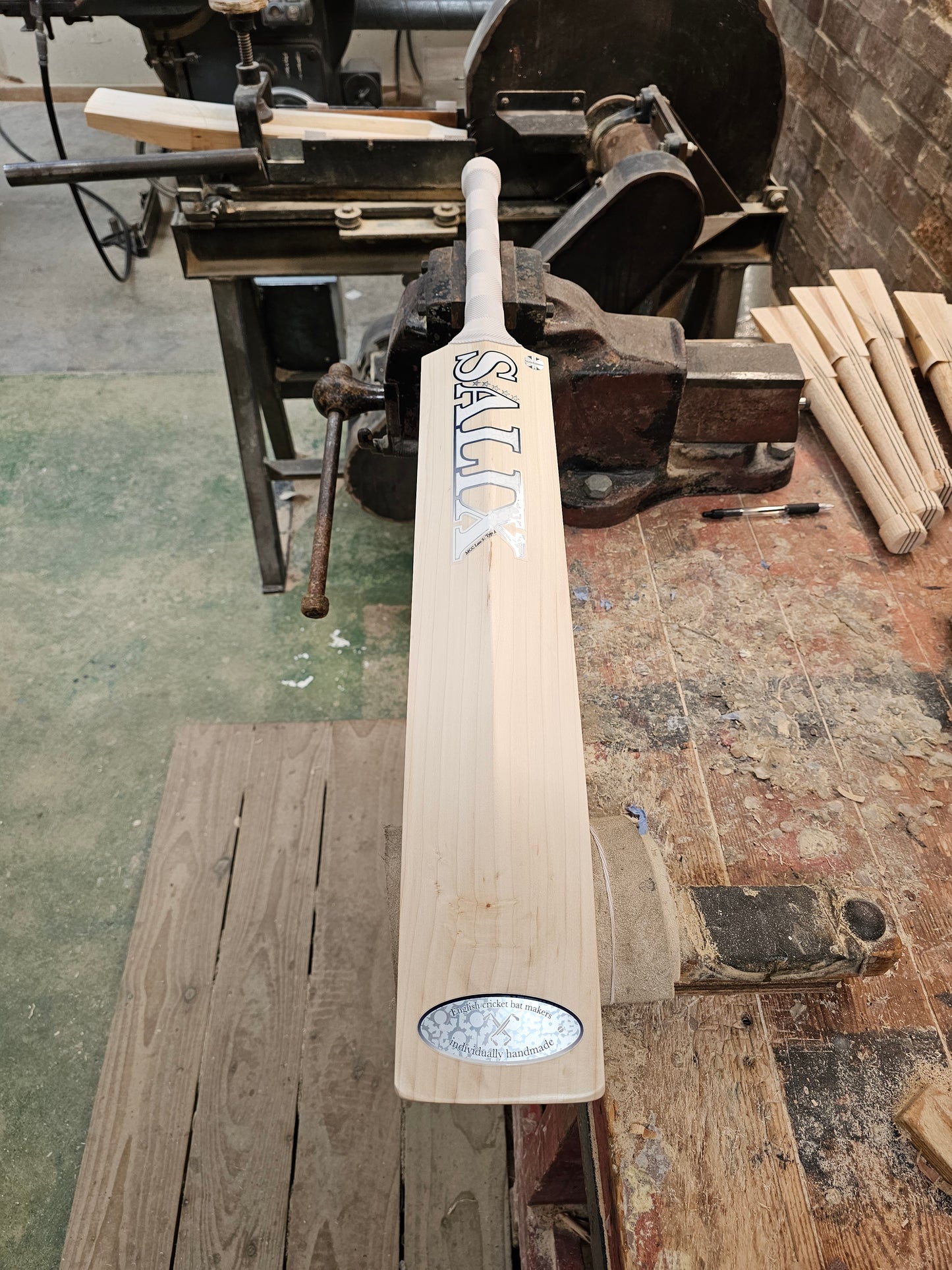 Salix AMP - Players, WR 2lb 9 Ounces,SH