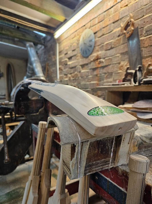 Salix AJK - Weight Range 1lb 14 Ounces, Size 5