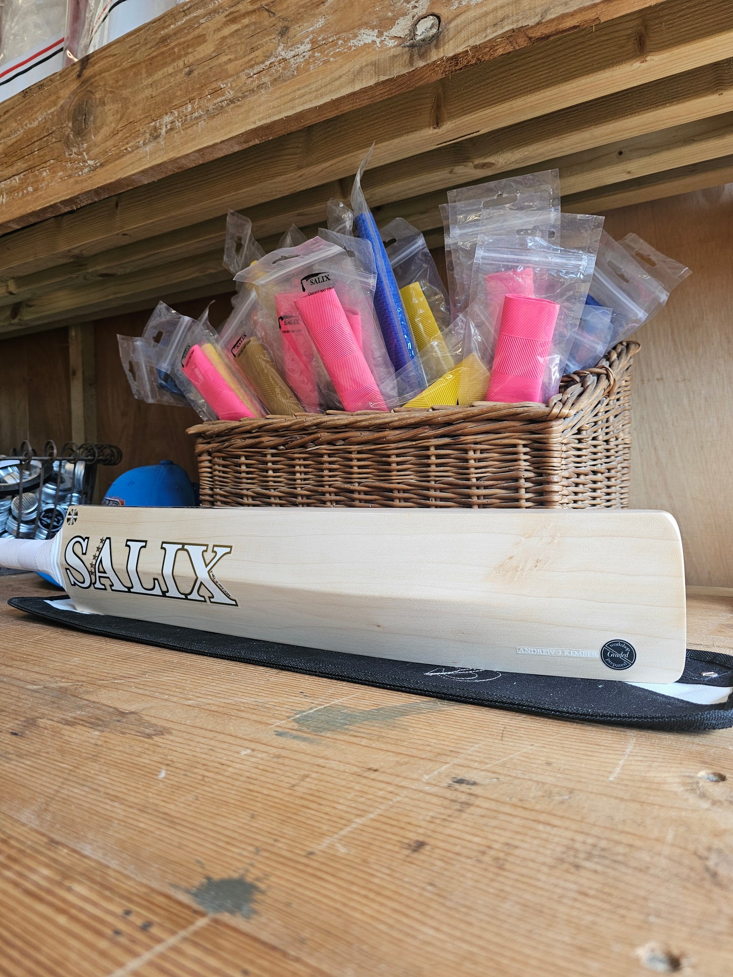 Salix AMP - Graded, Weight Range 2.8lb