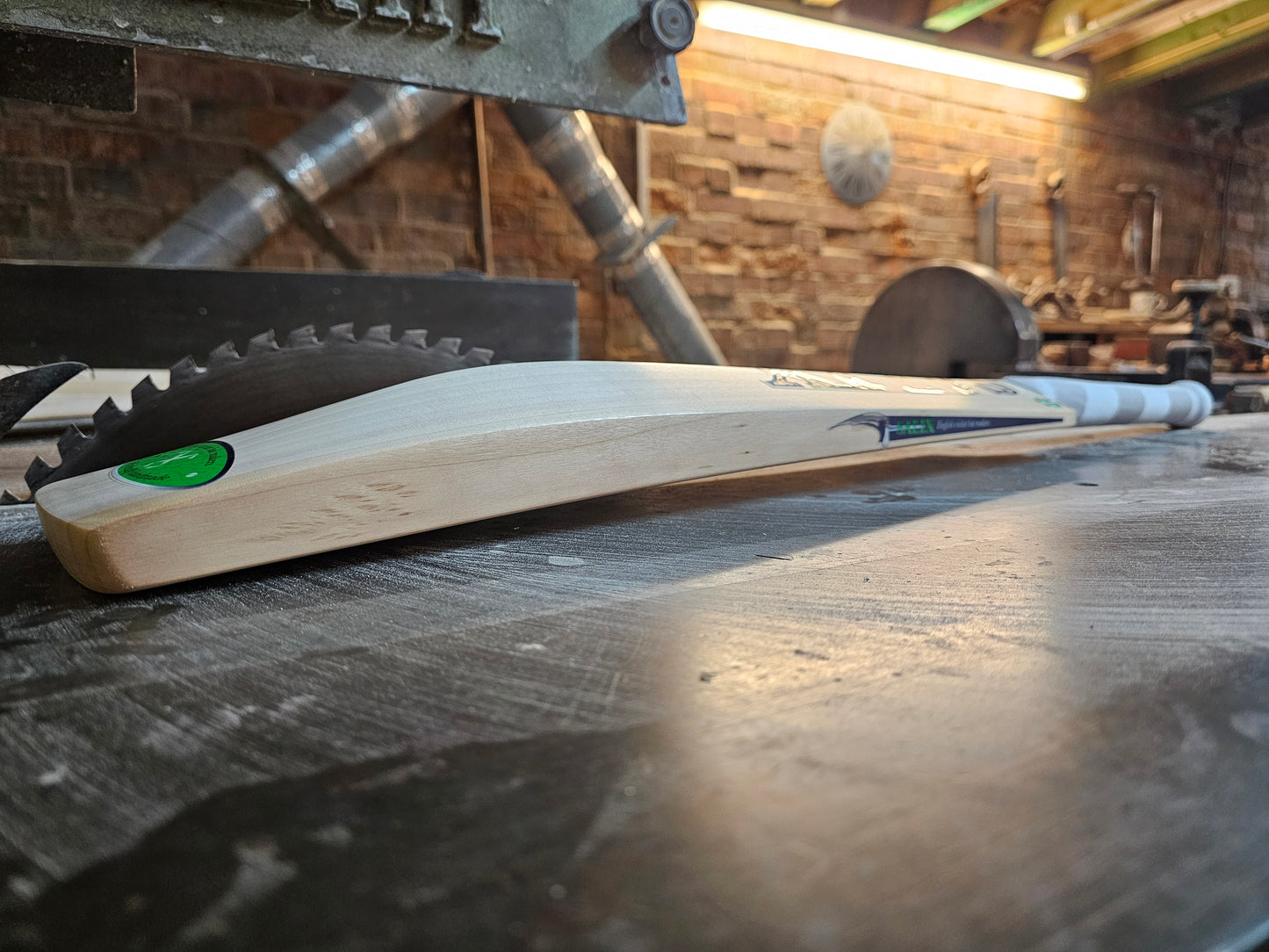 Salix AJK - Weight Range 1lb 15 Ounces, Size 6