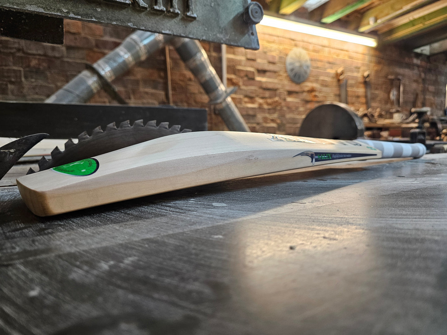 Salix AJK - Weight Range 1lb 14 Ounces, Size 5