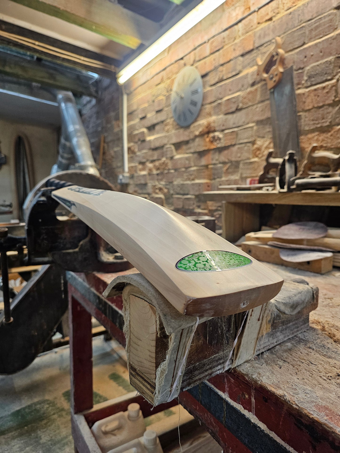 Salix AJK - Graded, Weight Range 2lb 8 Ounces, Short Handle