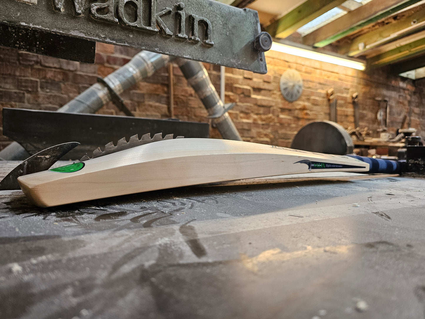 Salix AJK- Graded, Weight Range 2lb 8.5 Ounces, Short Handle